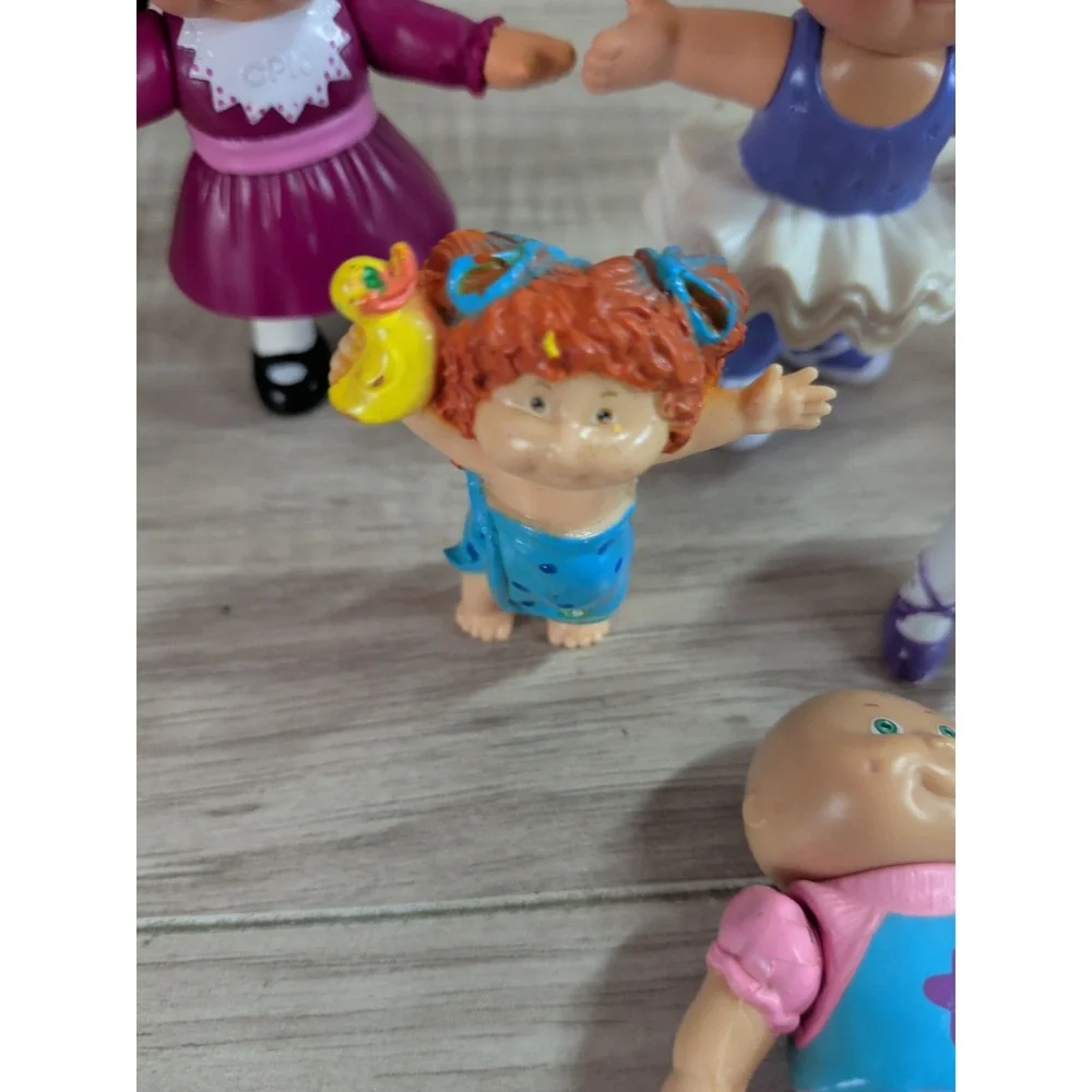 Vintage Cabbage Patch Kids Girl Figure PVC Figure 3.5